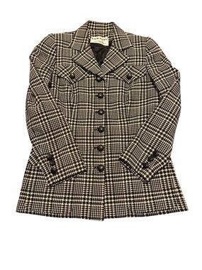 David Hayes Saks Fifth Avenue women blazer, SZ 10, pre-owned, gently.